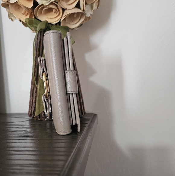 Ferragamo Vara Bow wallet - Picture 8 of 13